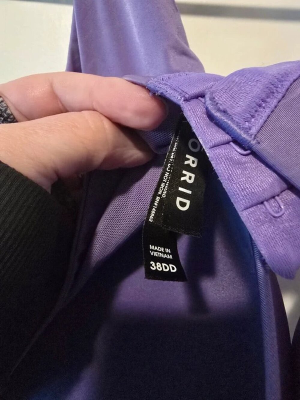 Torrid Perfect T-shirt bra with front closure and 360° back smoothing - Size 38D - Picture 2 of 2